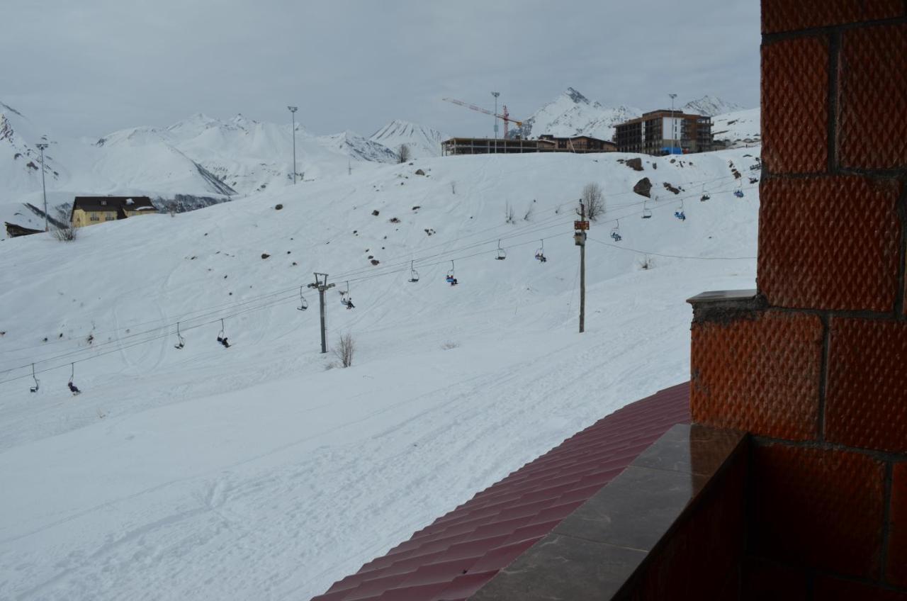 Hotel Toni Гудаури Экстерьер фото